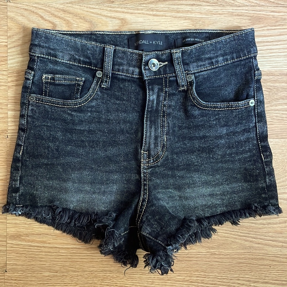 Kendall+Kylie distressed black jean shorts. “The Drifter High Rise”. Size 0-2